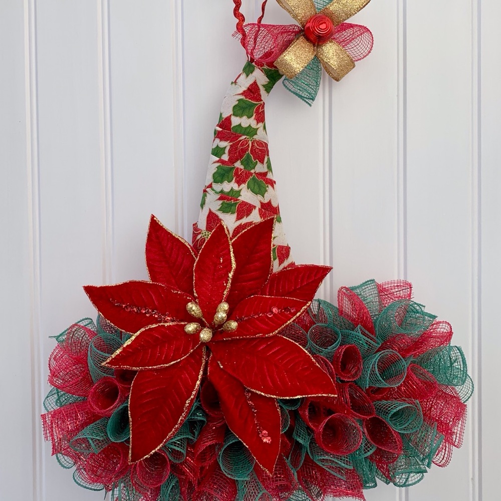 Deco mesh Christmas poinsettia elf hat wreath
